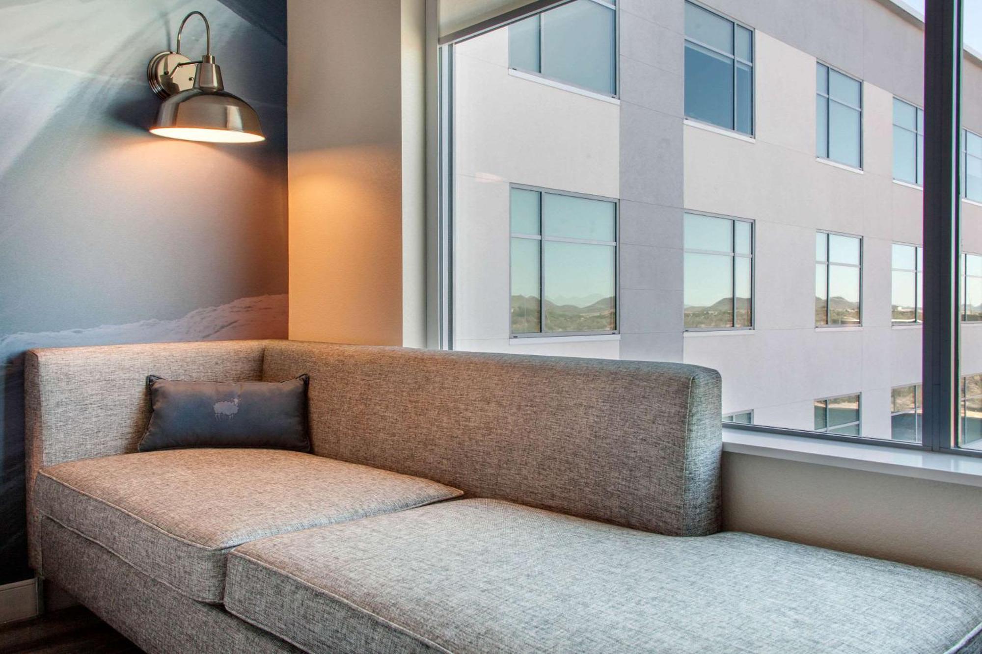 Cambria Hotel Phoenix - North Scottsdale Экстерьер фото